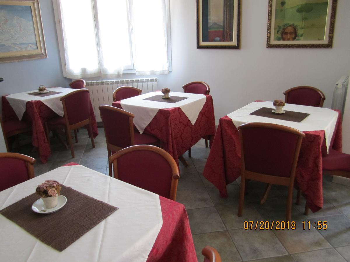 Adelphi Room & Breakfast Ferrara Kültér fotó